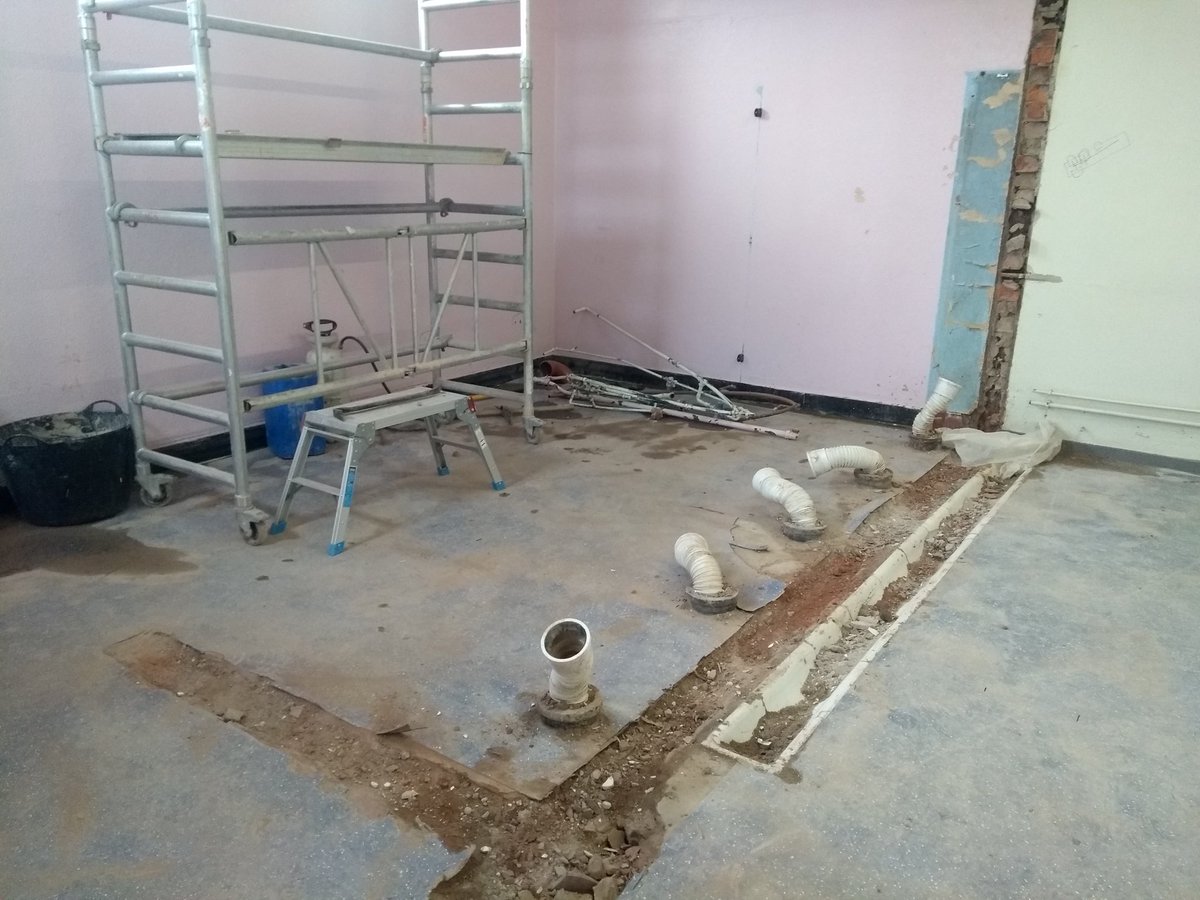CaldiPrimary's tweet photo. Another busy day on site today! Thank you Mr Page for your hard work to make our setting #remarkable in time for the start of term in September #BIGhearted #findourremarkable πππ»ππ»πβπ½π°πΏπ³@AETAcademies @Tees_Issues @MbroCouncil @Julespg https://t.co/iVnmLJCAEF