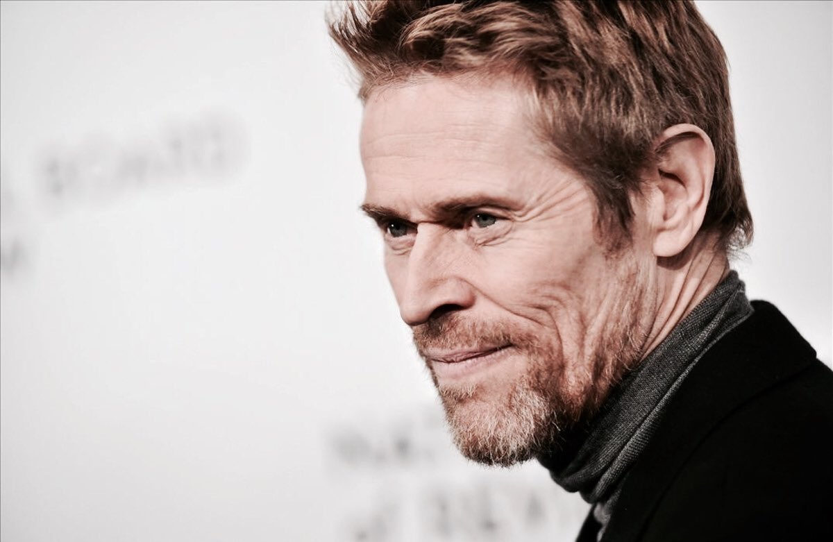 Hoy cumple 65 años el gran Willem Dafoe. Le conocimos en “Platoon”, y desde entonces ha sido el eterno “malo” en casi todas sus películas.
