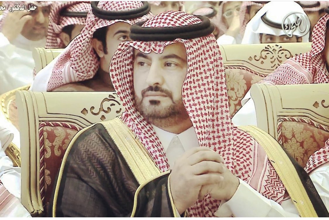 تعازينا الحارّة لأسرة آل قويد ولقبيلة الدواسر في وفاة الفقيد الشيخ الدكتور
 #محمد_بن_مران_بن_قويد 
لقد رحل بجسده وسيبقى بقلوب الكثيرين بطيب ذِكره وبمساعيه الخيّرة.
أسكنه الله فسيح جناته.