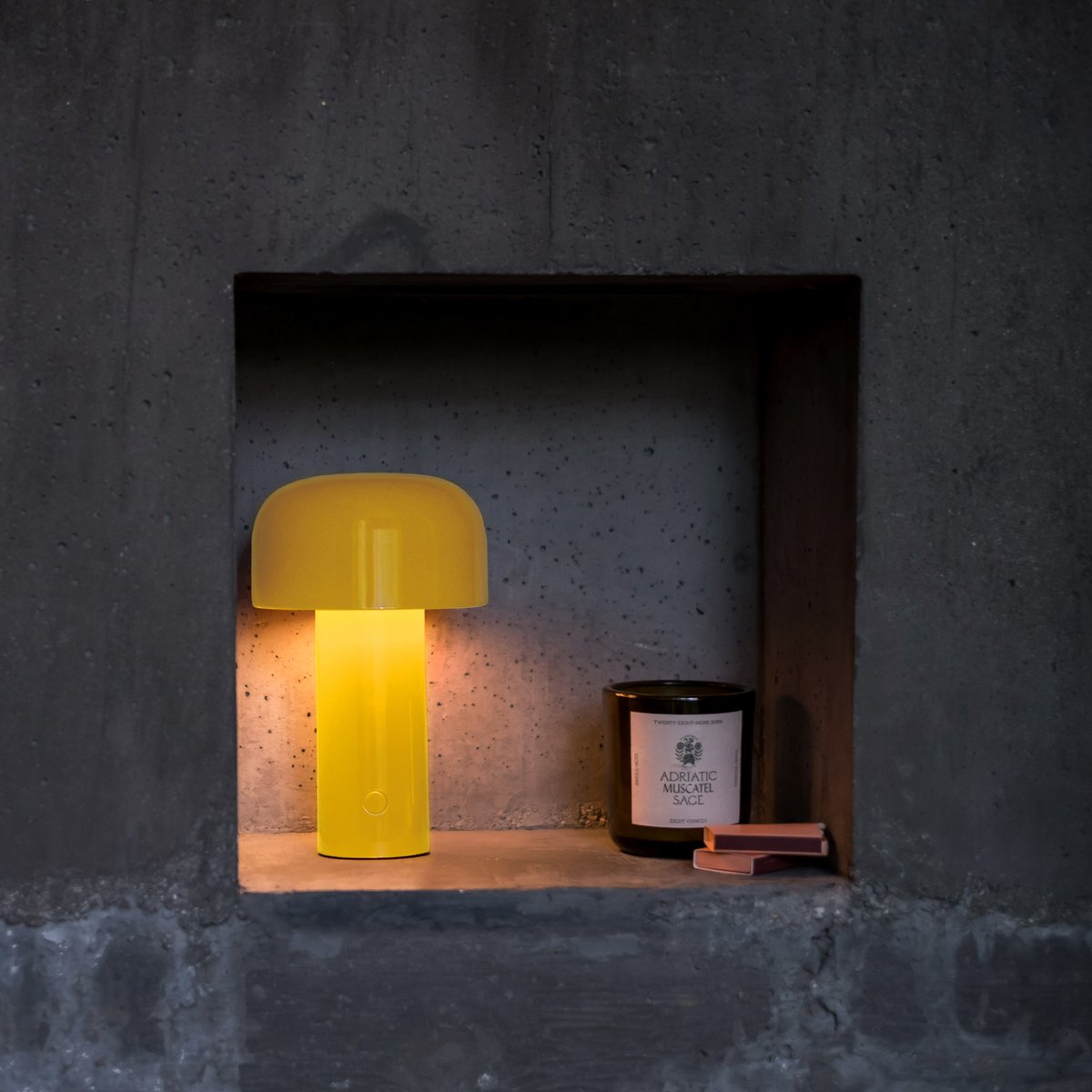 SymmetryLight's tweet photo. FLOS Bellhop, a modern candle emitting soft diffused light. Express yourself in color with this portable, USB rechargeable table lamp a new favourite @Flos_Architect https://t.co/WcQ7Gi2aEU