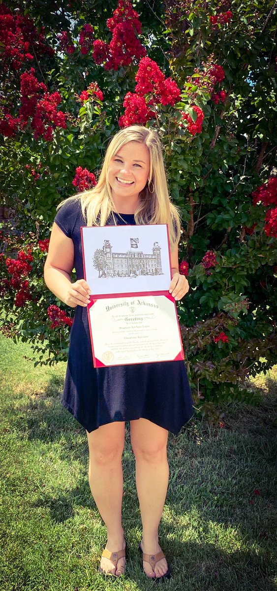 stephtay4's tweet photo. #specialistdegree 🐗🎓 @UniversityOfArk https://t.co/99Mpg0IkjQ