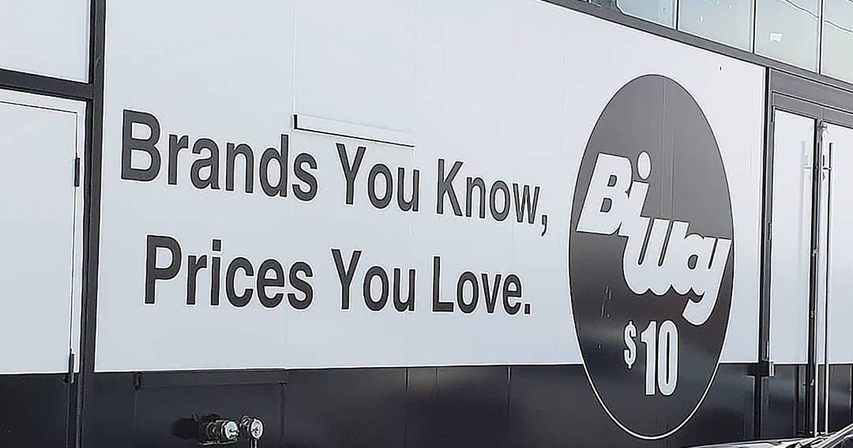 blogTO's tweet photo. Toronto's first new BiWay store is finally opening this fall https://t.co/84VgYEjJOx #Toronto #BiWay https://t.co/8GJccl1uFq