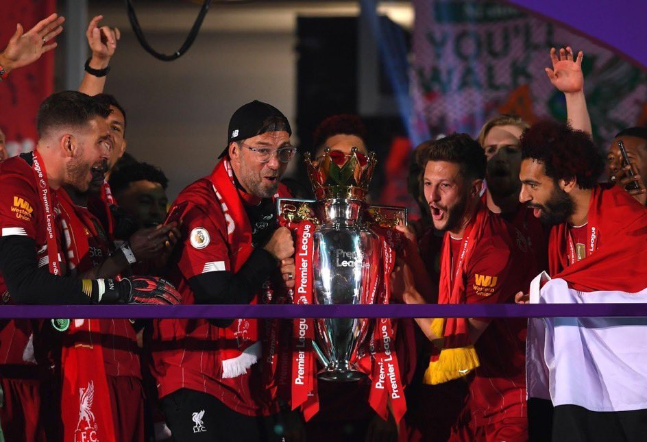 LiverpoolAr's tweet photo. اسطورة ليفربول .. يورغن كلوب 🥇❤️ https://t.co/Pj0Lj4WptG