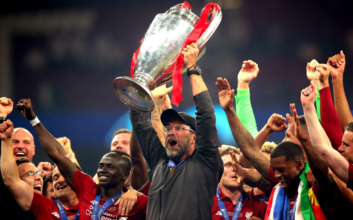 LiverpoolAr's tweet photo. اسطورة ليفربول .. يورغن كلوب 🥇❤️ https://t.co/Pj0Lj4WptG
