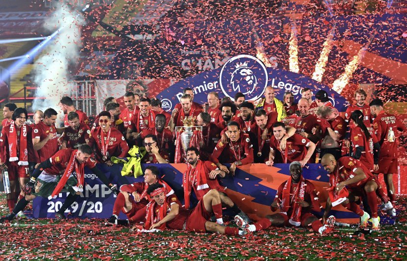 a thread of pictures of everyone with the trophy.