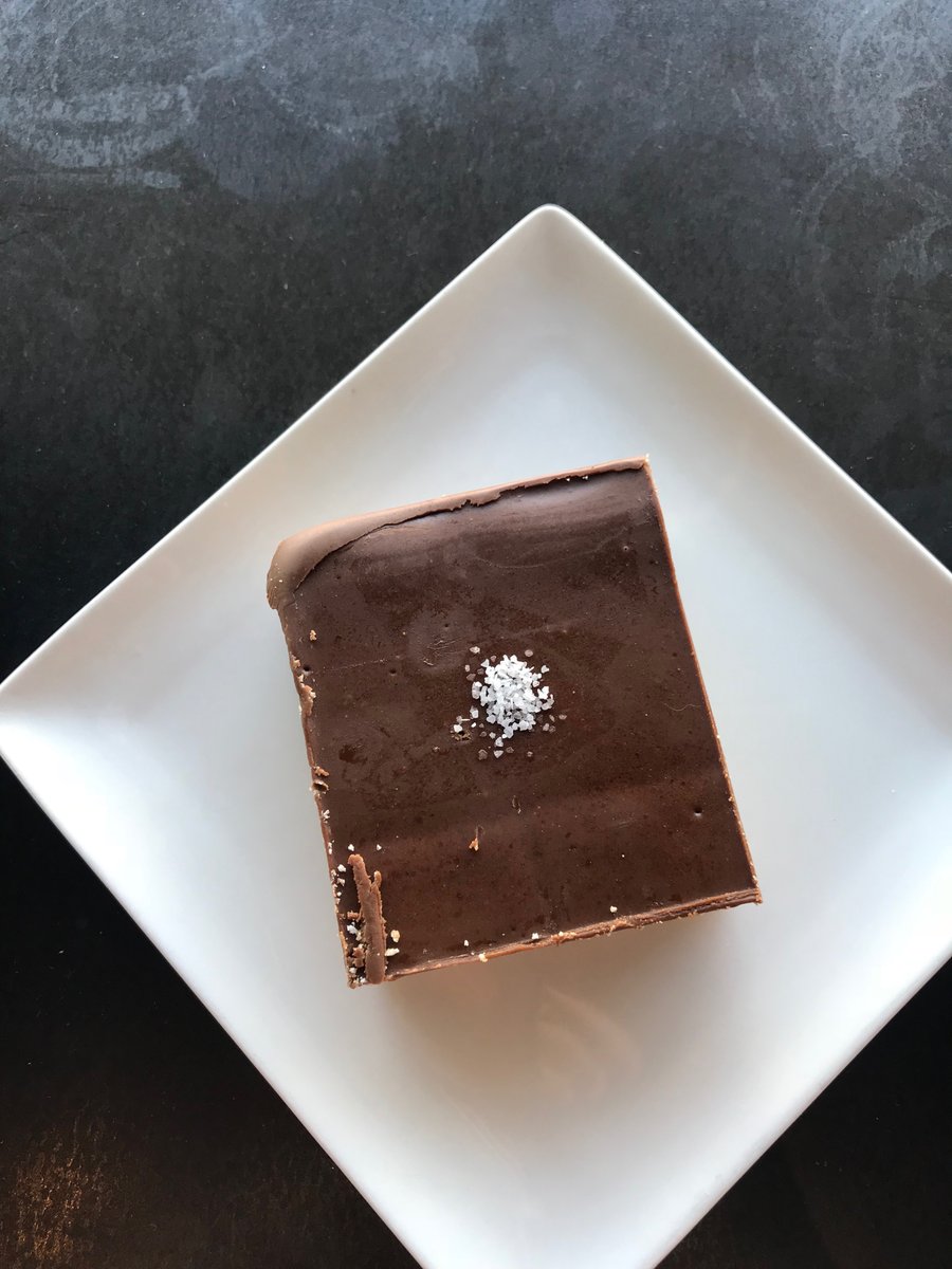 Salty and sweet. Perfect mid week treat. Salt River Bar 😍