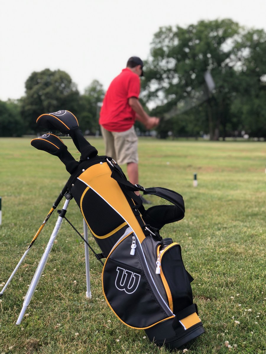 KidsGolfIL's tweet photo. #WilsonWednesday It is #WilsonWeek! Take the D7 or DUO Soft+ Challenge at PGA Tour Superstore for a chance to win a $1,000 @WilsonGolf shopping spree or an autographed @GaryWoodland hat! https://t.co/GMCbKj0dR2 #WilsonGolf #WilsonStaff https://t.co/nu58k5QFYb