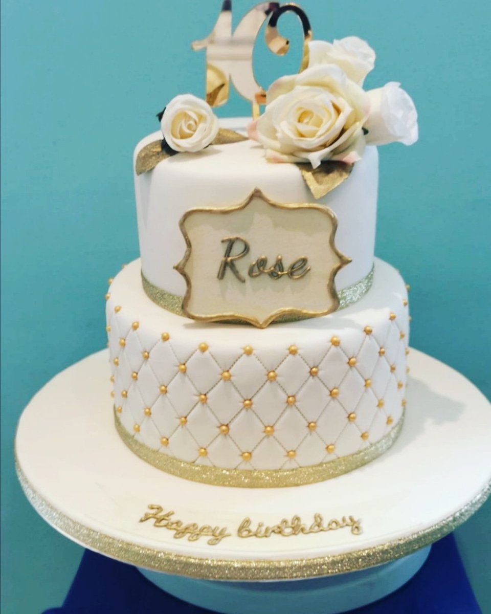 DoncasterThe's tweet photo. Happy 10th Birthday.. #doncastercakemaker #doncaster #southyorksbiz #southyorkshire #barnsleyhour #rotherhamisgreat #sheffield #2tiercake #golddetails #birthdayideas #birthdaycake https://t.co/p9vx5One3g