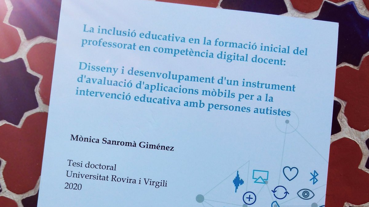 margaridaromero's tweet photo. Felicitats a la Dra Sanromà i als seus directors @Merce_G @joseluislazaroc pel disseny d'un instrument per la integració d'app. mòbils amb persones autistes #designBasedResearch @argeturv #COMDID @mireiausart @universitatURV amb @xiscanegre J. Canals https://t.co/O4z1uoXzQt