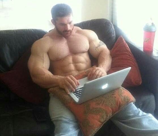 eel00000's tweet photo. *its year 2021 and YouTube has been banned*
People who haven't watched devar bhabhi videos for months: https://t.co/72tbTa2pGl