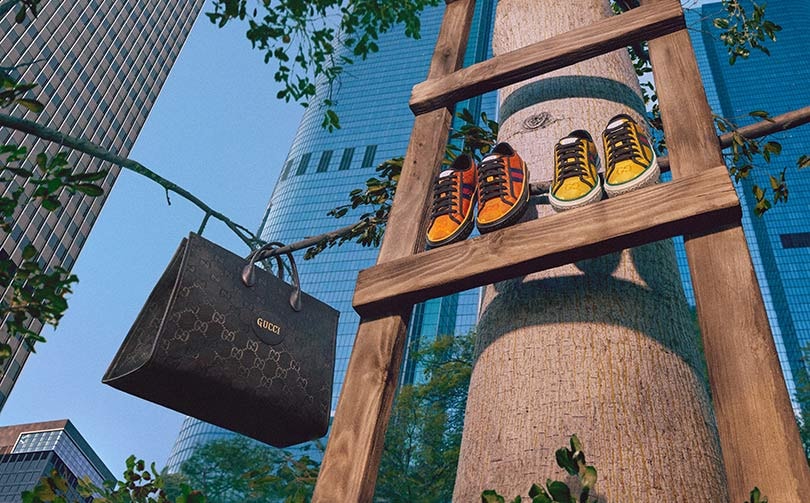 ecotomberry's tweet photo. Great to see the really big brands really stepping up Gucci Off The Grid, is designed using recycled, organic, and sustainably sourced materials, AND is only a small part of their conscious range. #positivelyfarfetch #sustainablefashion https://t.co/UvBmp5ImN2 https://t.co/dU0oIMbrTr