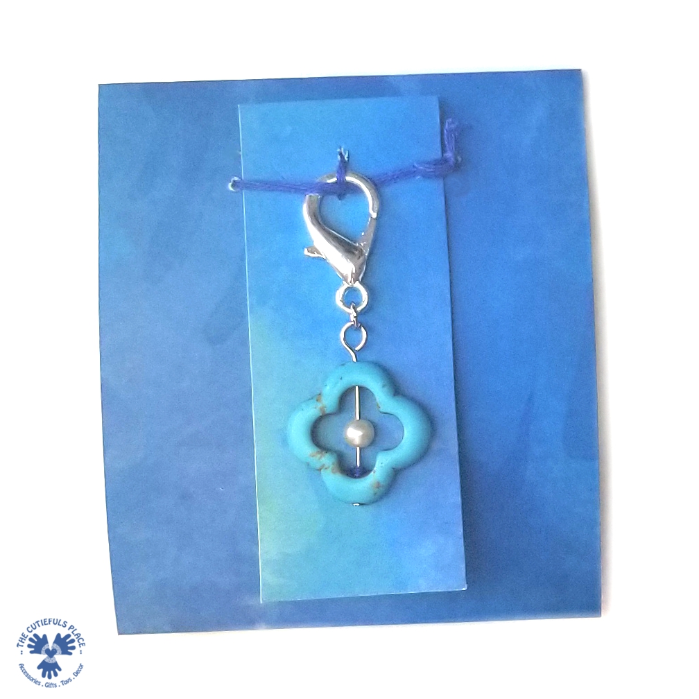 DIYcutiefuls's tweet photo. If you like blue as much as I do, there is never too much blue!! πππππ Like this #progresskeeper for yarn projects with real turquoise stone: gotta love it! https://t.co/LfJ6o7Ce3V
#etsy .@etsy #craftychaching #elevenseshour #crochet #knitting #crochetlove #turquoise #yarn https://t.co/2qvAFZsTum