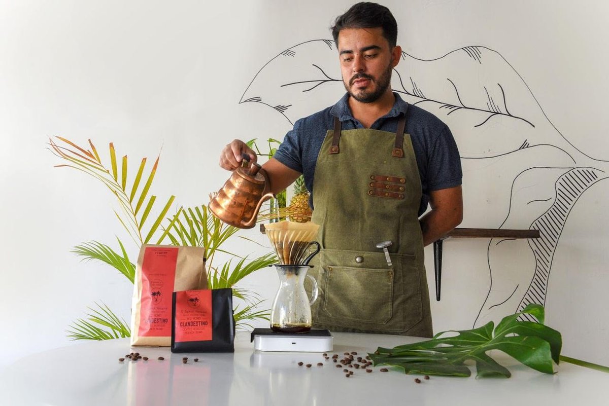 Clandestino Café Holbox is everything you would expect of a dreamy island coffee shop. ow.ly/Vrks30qtXbN