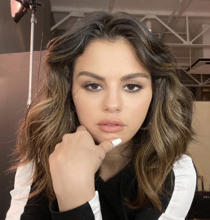 Happiest of birthdays to 👑 <a href="/selenagomez/">Selena Gomez</a> 🎉

Celebrate with our Best Of Selena Gomez playlist, and tell us your all-time favorite Selena track! 🎧: amzn.to/2CXtxaK