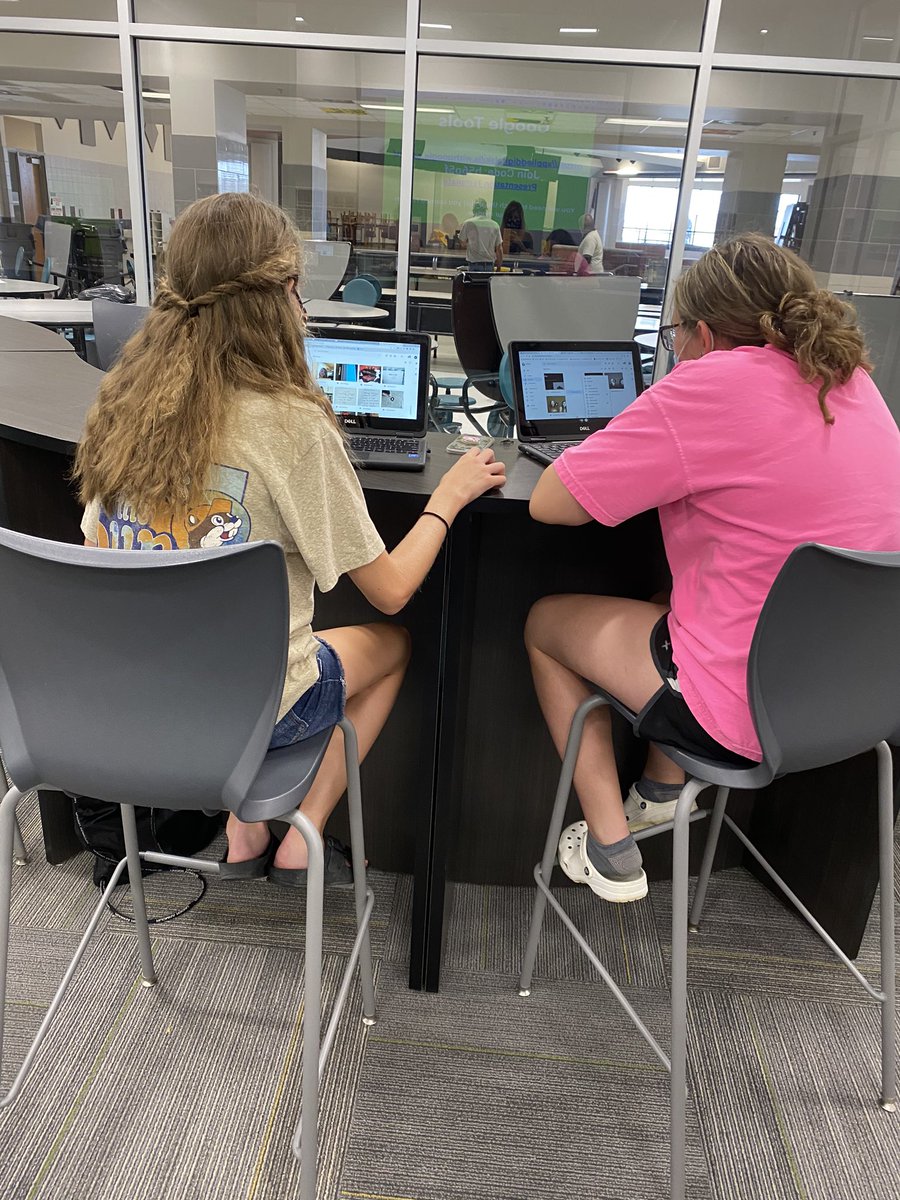 SummersChromeCo's tweet photo. Day 2 of Chrome Crew and Chromies training has been awesome! Today we worked on learning new Google tools and created training videos, picked our teams, and set goals for the first cycle. #RCISDJOY https://t.co/AJUXPPoUjp