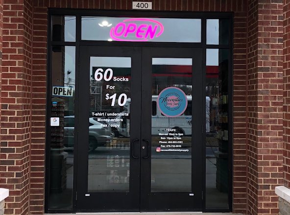 bryabadass's tweet photo. BLACK OWNED BEAUTY SUPPLY IN SOUTH ATLANTA. 2621 Church St Suite 400 Atlanta, Ga 30344

I shopped here today and their customer service was A1, no more getting watched while I shop. Please RT to get the word out. They deserve it. ✊🏾 https://t.co/Gibr9HuotE