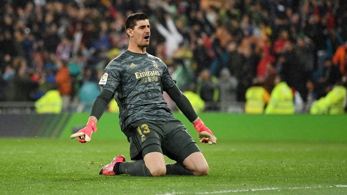 If there was any player that needed a good run of form to gain confidence at the time, it was Courtois. And he did just that. From being heavily criticised by the fans and the media, He changed the entire perspective about him, picked up performances and became the league's best.