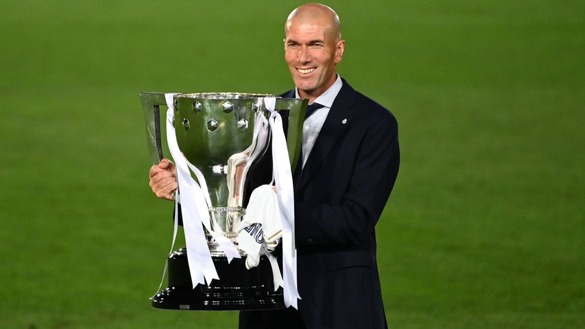 Not to mention other injury troubles. We had 2 midfielders fit in the whole squad at times.What Zidane had done is truly great. I doubt any Madrid fan went into the season thinking we'd end up with any trophies. But here we are and we have two trophies after all these problems.