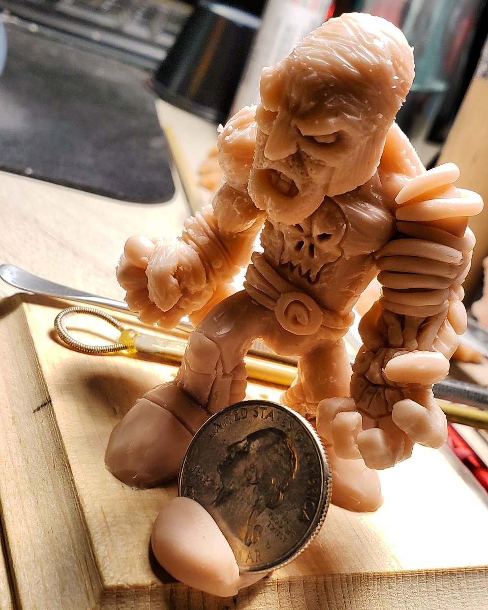 MFlemJr's tweet photo. Got a little further along on my sculpt of the Berserkonaut working on his cybernetic muscles and features. He's coming together nicely.

https://t.co/Ku1EWpKBBW

#comics #comicsgate #comicbook #sculpting #toy #toydesign #minifigures #minifigurine #minifig @Jeff_Lafferty #art https://t.co/9UQQp6bflr