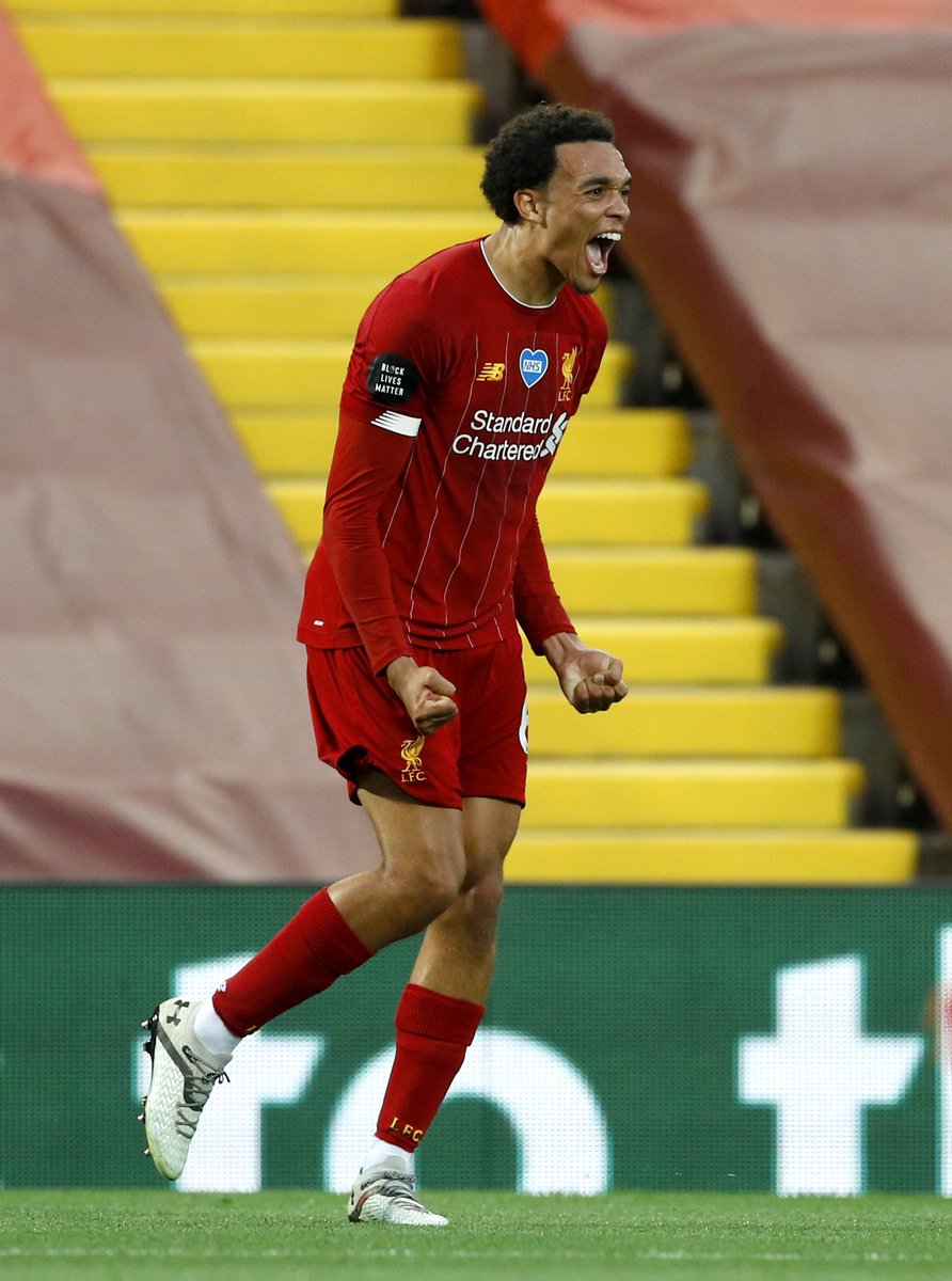 LFC's tweet photo. P A S S I O N 🤩

#LIVCHE https://t.co/8kdFeVvZI9