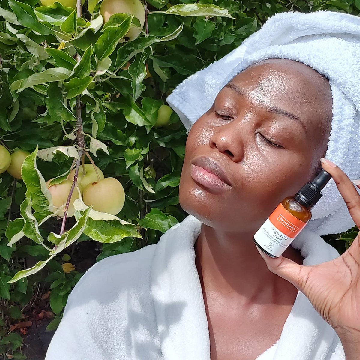 blessingnjoh's tweet photo. 💫 Detailed product review of @Facetheory products 👇🏿 https://t.co/uWh8cz499a  

If you want to give their products a try, visit https://t.co/i2Q0JNm9AK and get discount using code "INF382" at checkout ❤

#Sponsored #BlessingNjohVlogs #FaceTheory #Vegan #CrueltyFree #Skincare https://t.co/GQS6wjswX4