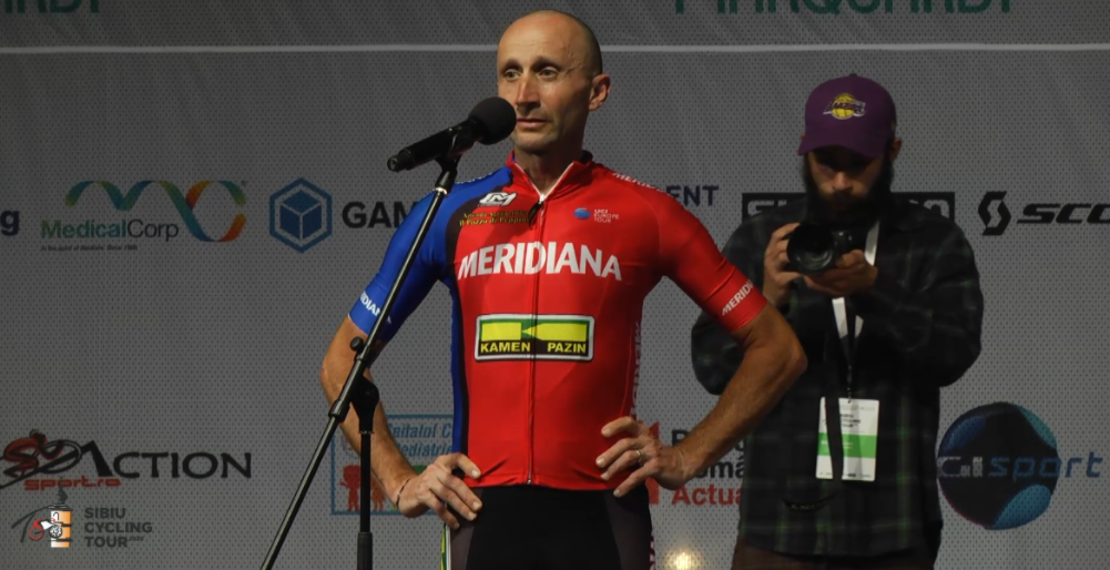 Edjoi82WsAA4vdz?format=png&name=medium