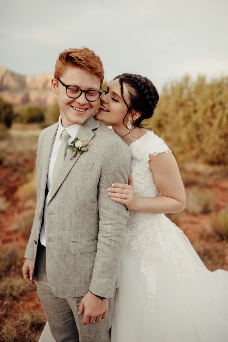brezee_7's tweet photo. Oh hey there... yes we survived two years of distance and now we’re married 💍 True love is unstoppable https://t.co/hh6sipQatC