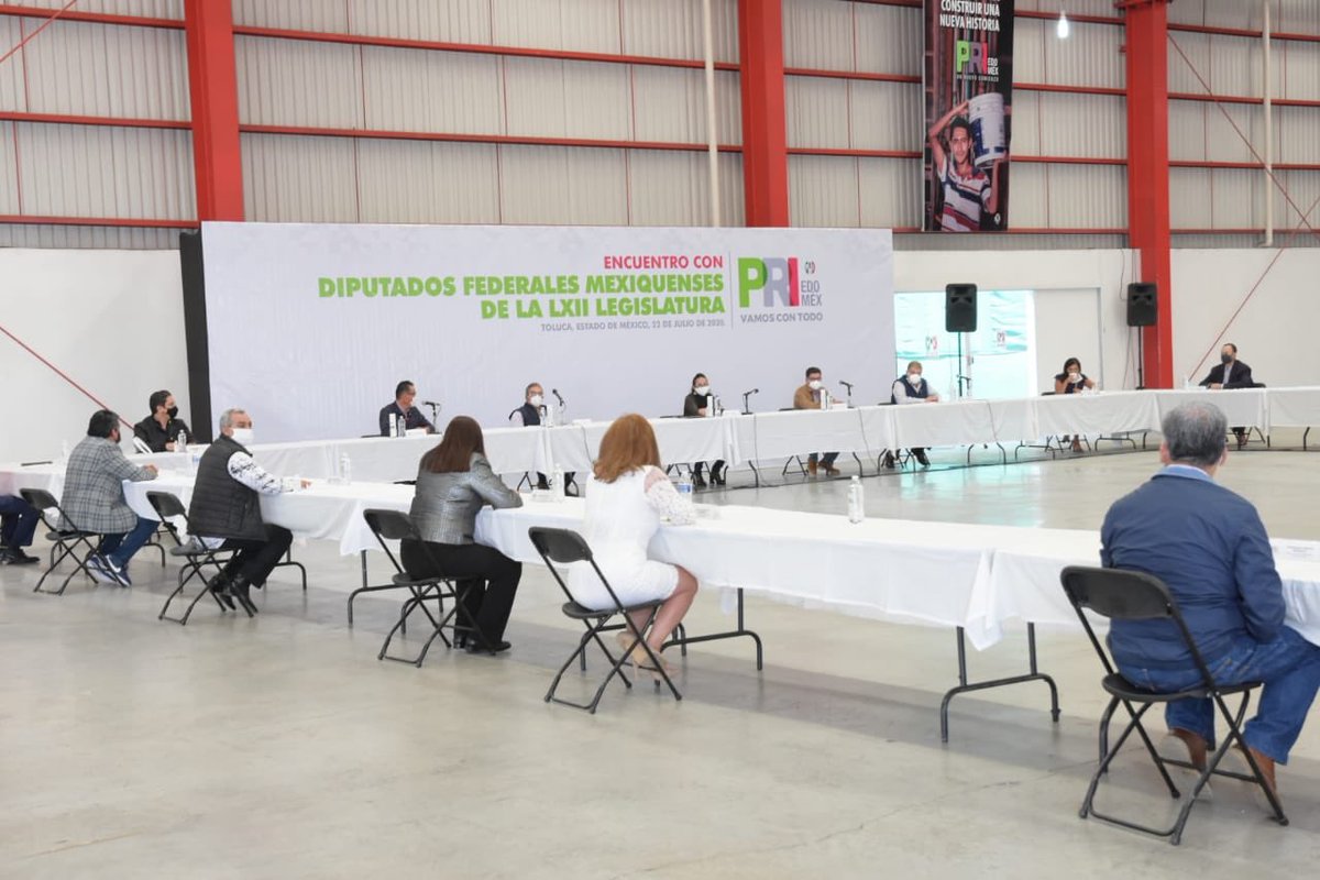 México necesita más estabilidad y menos polarización. Decisiones equilibradas, y sensatas, unidad nacional para enfrentrar la pandemia, la crisis económica y la inseguridad. Por eso, el <a href="/PRI_EDOMEX/">PRI Estado de México</a> debe ganar espacios de decisión, conquistando con creces la voluntad ciudadana.