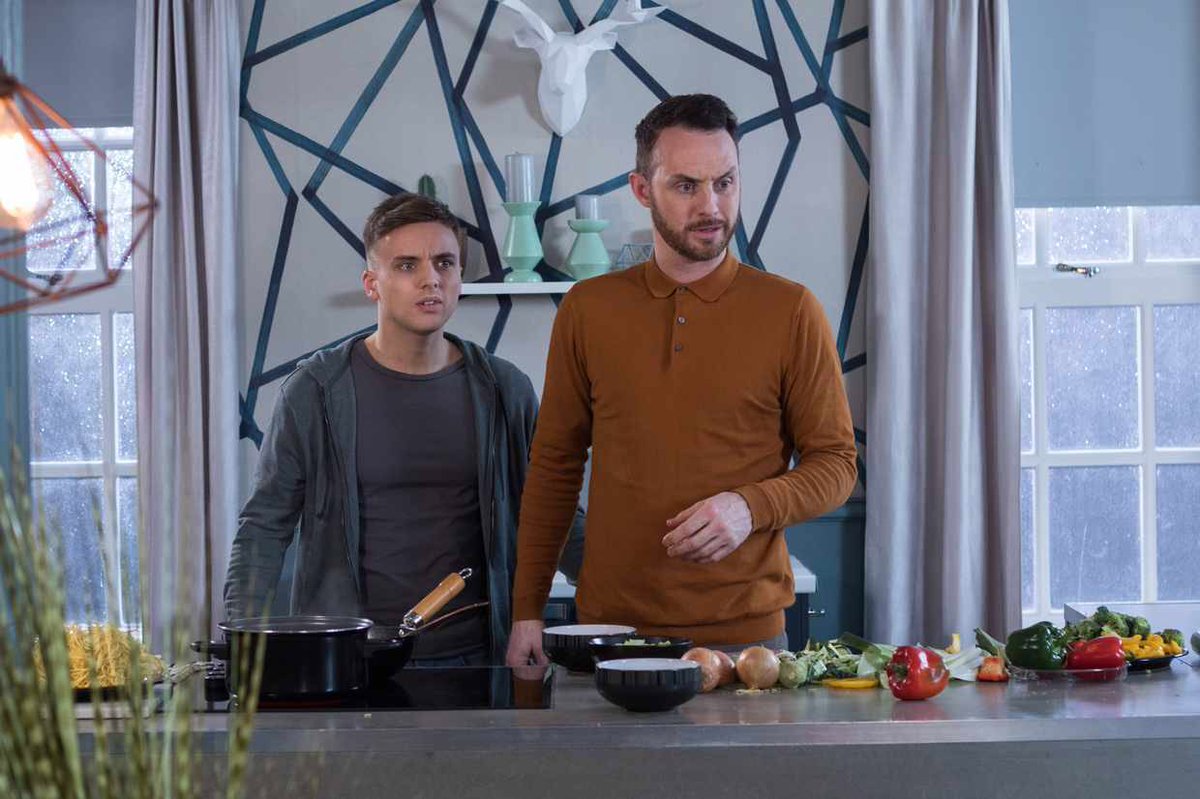 FanOfRoRafBrian's tweet photo. RIP Harry Thompson. Can’t believe it’s been year since he was killed off 💔💔😭🥺🥺. The most misunderstood character. Hollyoaks worst mistake killing him off 🥺🥺🥺🥺😭💔💔. He was also in the best partnership with James. I Absolutely miss him #Jarry #Hollyoaks #parryglasspool https://t.co/UYljVPqsVg