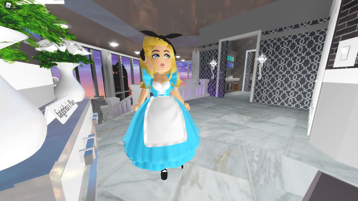 Robloxmodeling Hashtag On Twitter - roblox alice in wonderland