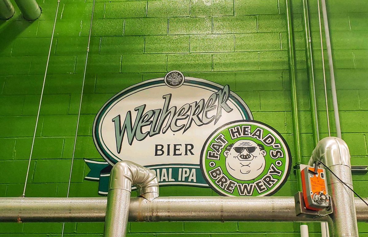 FatHeadsBeer's tweet photo. Our friends at Weiherer won Platinum for Hop Juju and Head Hunter took home silver! 🎉🍻
We are so honored to have such amazing and talented brewing friends that are more like family! #HeedyTeamWork #FatHeadsFamily #FatHeadsBrewery https://t.co/uR7wiVZGgo