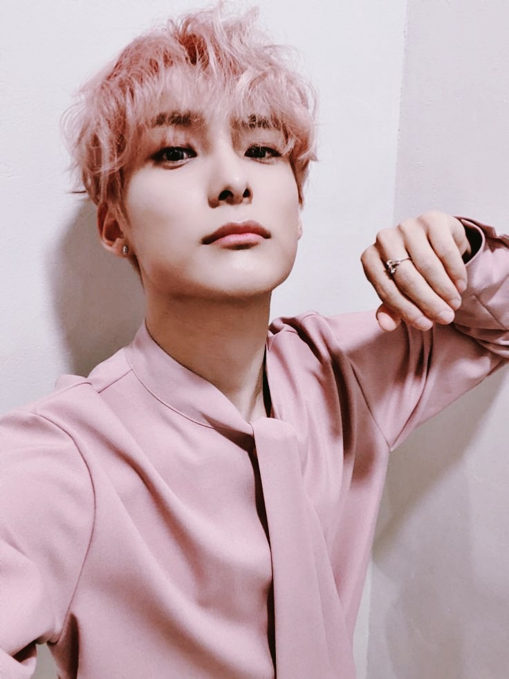 CH0lC's tweet photo. ㅤㅤㅤㅤㅤ
ㅤㅤㅤㅤㅤ₍♡ꫂ 𝐏𝐈𝐍𝐊 𝑫𝑨𝒀 • 玫瑰
ㅤㅤㅤ #𝗦𝘁𝗮𝗿𝘀𝗵𝗶𝗽𝗣𝗶𝗻𝗸𝗪𝗲𝗱𝗻𝗲𝘀𝗱𝗮𝘆 https://t.co/fyq01GmeWS