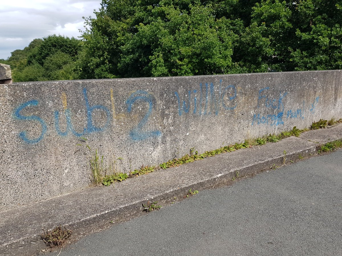 Virtualy_Here's tweet photo. @willne was walking my dog and seen this on a bridge near my home https://t.co/wIYc1f1652