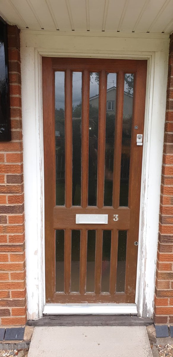 ClairsDoors's tweet photo. New composite doors fitted today in Stafford 01785 714554 #Stafford #Wolverhampton  #stone  #cannock #windowanddoors #compositedoors https://t.co/H5AUnl0DTE