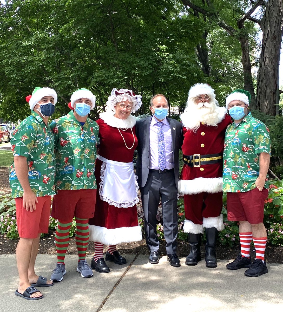 Boston Fire Dept. tweet media