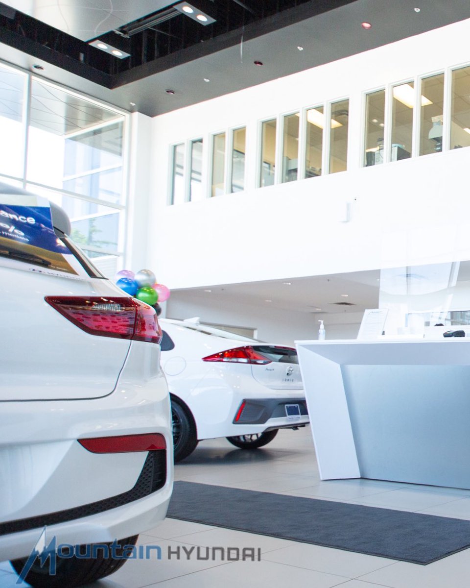 MountainHyundai's tweet photo. @cityofhamilton has made #facecoverings mandatory in all indoor public spaces. Please remember to bring a #mask when entering the #MountainHyundai dealership! 😷

https://t.co/c3VisQdudY

#Hyundai #HyundaiCanada #HamOnt #Sale #HyundaiSale #UpperJames #Ancaster #StoneyCreek #Cars https://t.co/s0R99YUWH2