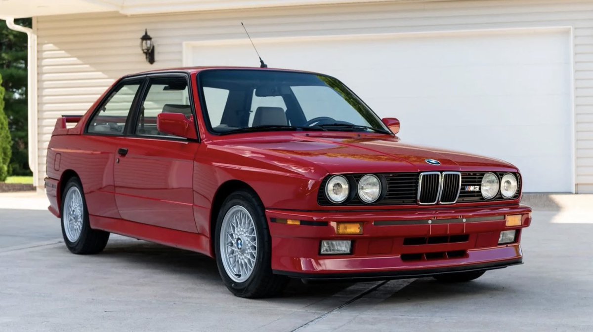 TuningGarage's tweet image. Congratulations! You lived long enough to see a $250,000 BMW E30
bit.ly/2WKt6I3