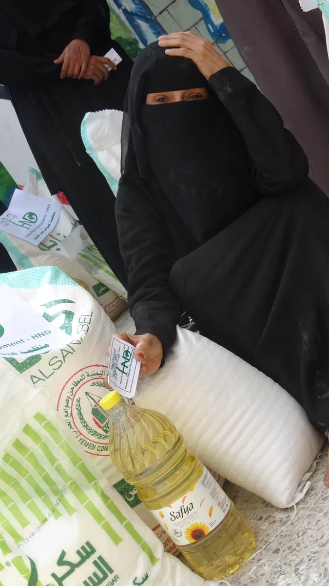HndOrg's tweet photo. GREAT NEWS to our donors on SAVE A FAMILY IN YEMEN!😍😍
.
"100" food packages were distributed to "100" hungry families in #Hodeidah, most war-affected area in #Yemen.
.
https://t.co/EBb6ZoWE8n
.
Best thanks to all those contributed!.
#YemenCantWait #YemenCantBreathe https://t.co/IK89UdaVak