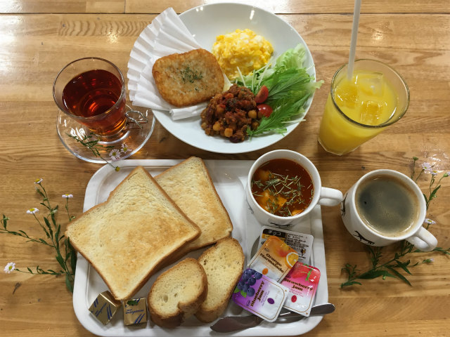 hatagaya_hotel's tweet photo. Breakfast buffet is available now @ Sakura Cafe Hatagaya !!!!
Moreover, our cafe open for 24 hours everyday !!!!
Tons of menus are available for you to enjoy here 💛
Please visit us 🤩🤩🤩
#sakuracafe #hatagaya #sakurahotel
#sakuracafehatagaya #hatagayacafe #worlddish https://t.co/kc7swE1S1u