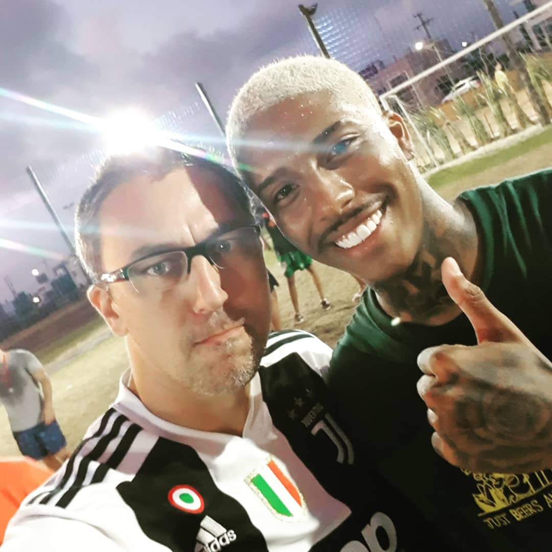 Nettuno82's tweet photo. Bola parada tu já sabe... pode pagar que é caixa...
10jeanpyerre
gremio
#Grêmio #Grenal #ehusguri #imortaltricolor #daleeeee https://t.co/4iA11fEf7L