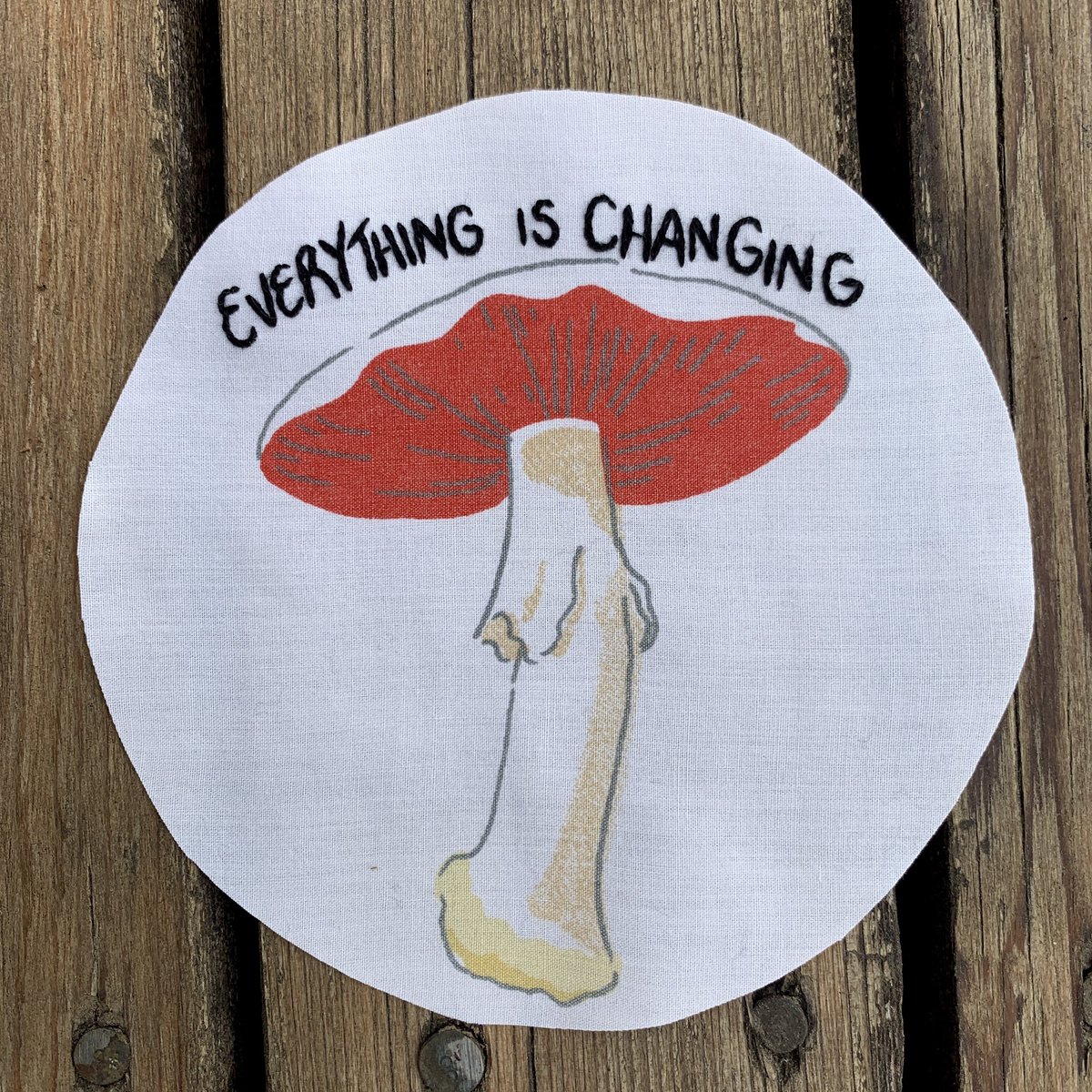 bat_grass's tweet photo. Keep fighting for something better✨ #embroidery https://t.co/T7n2WhIXHR