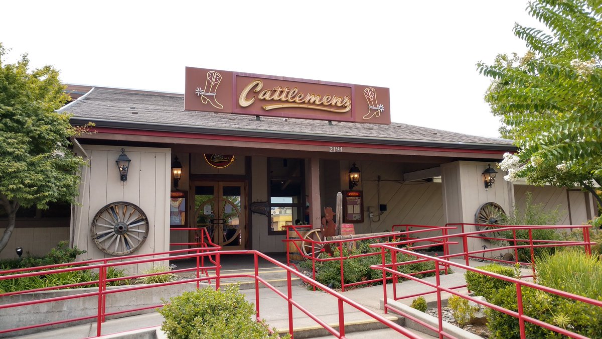 MrStrauchII's tweet photo. @cattlemens My wife &amp; I celebrated our 20th wedding anniversary with take out from your Redding location (first time visiting that location)! https://t.co/ITDo9GT4M4