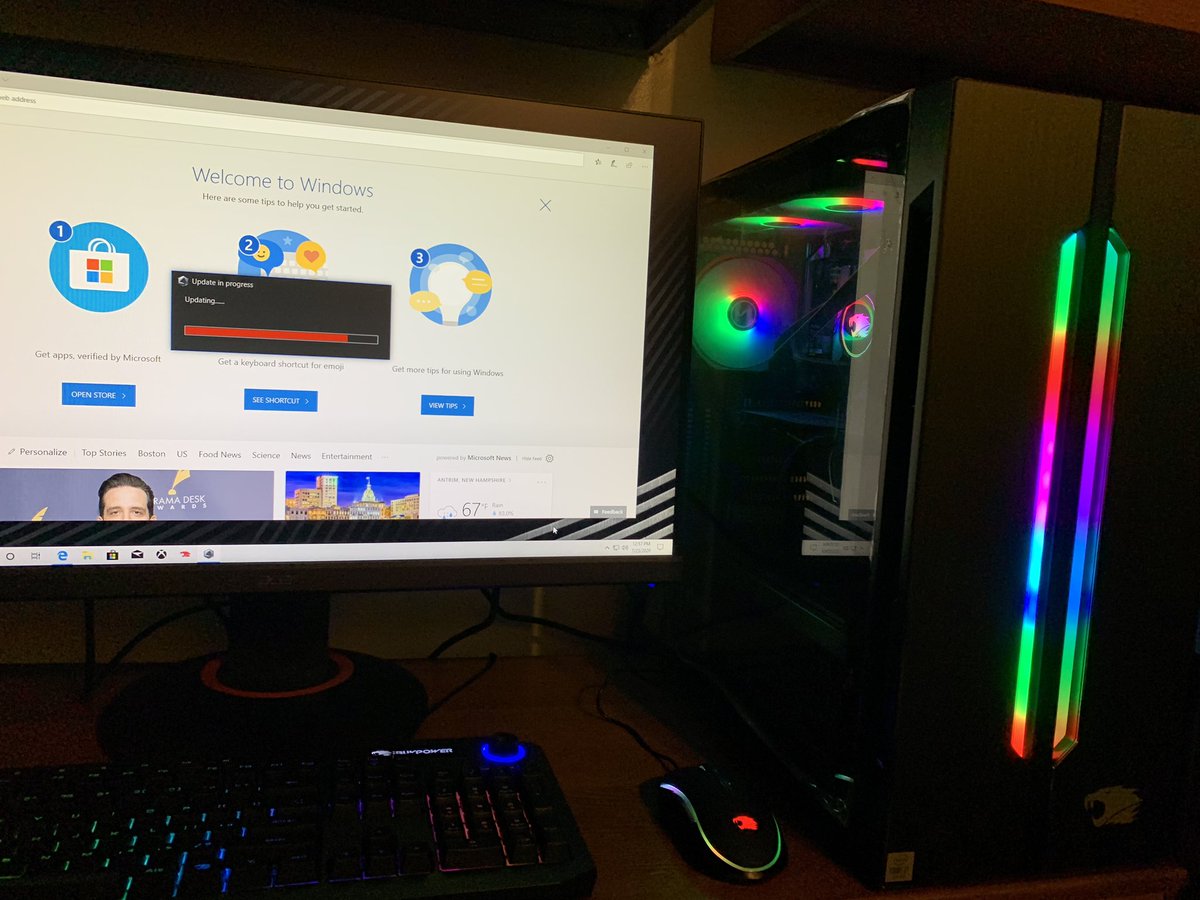 PVyxen's tweet image. i am IN LOVE 😍 
#ibuypower #intel7 #powerhouse