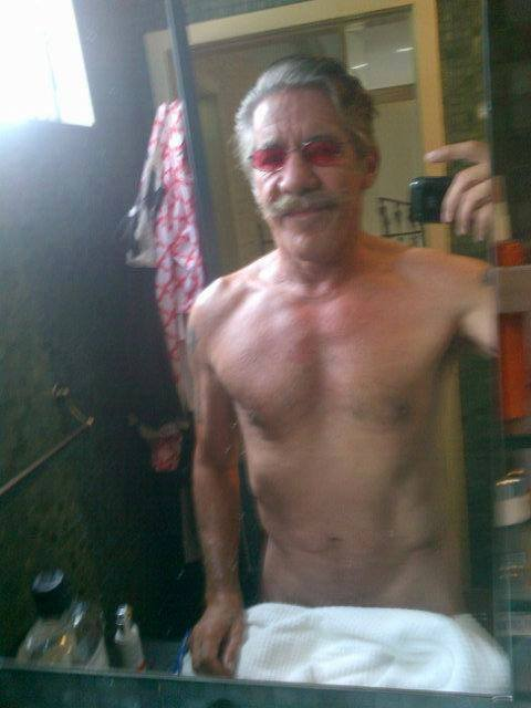 Happy 7th birthday to this Geraldo Rivera selfie which shares a birthday with 