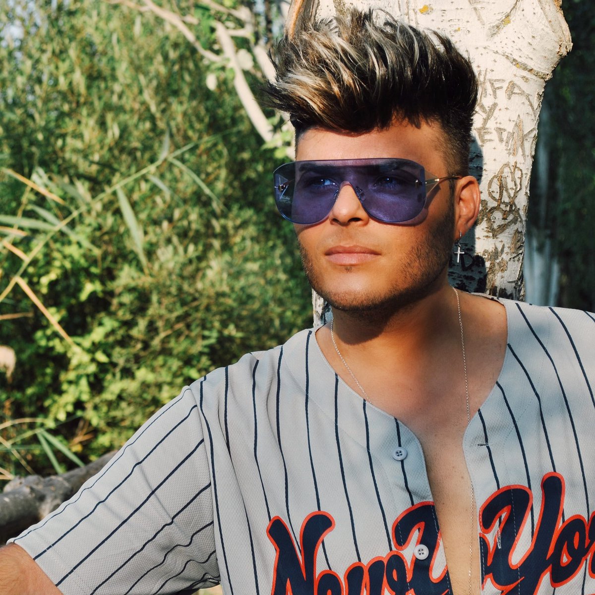 Manutorremusic's tweet image. 🎬Ya está en mi Canal de @youtube "Dime la Verdad"📽️ (os dejo el link en mi Perfil)⬆️⬆️⬆️⬆️⬆️⬆️
.m.youtube.com/watch?v=XB1izo…

Gracias❌tanto familia, se os quiere....vamos con todo!!!