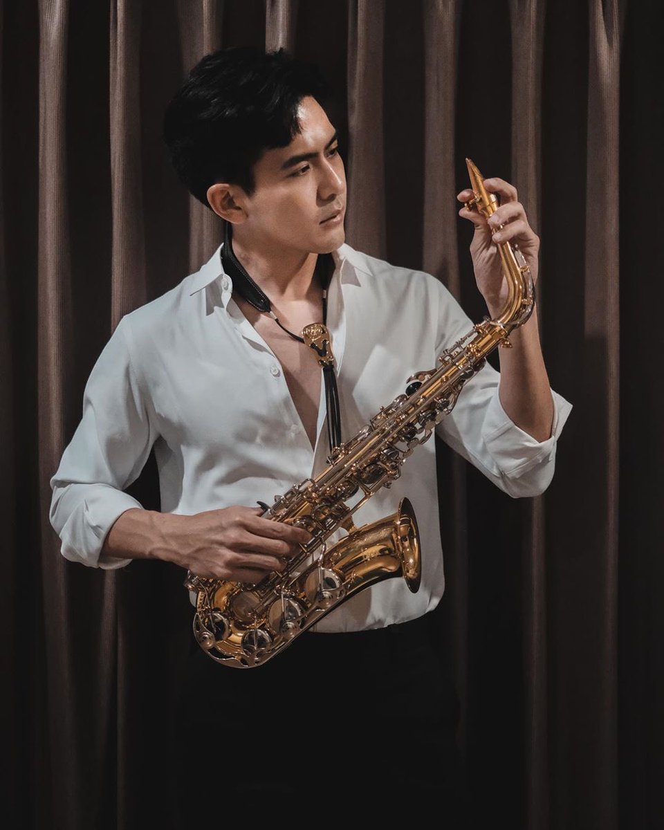 ToeyPongbot's tweet image. เช็คๆ เช็ดๆ แล้ว...วางไว้ที่เดิม🎷🙈 #toey_pongsakorn