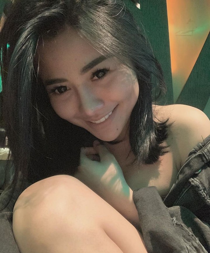 MuchidaSiti's tweet photo. @sittimuchidaEXPO / AVAIL KOTA PALU &amp; SEKITAR NYA
OPEN SLOT BOKING DM,WA 085245185643
ST/LT 
INCLUED /EXCLUED
WAJIB DP 
#CEWEKBISPAK
#BISYAR
#CEWEKBOKING
#BOPALU
#CEWEKBISPAK
ready ya say https://t.co/HbTVIhybTx https://t.co/Y5gbmzzD6N https://t.co/AozOEZRaNY https://t.co/jpHOSGVFFJ