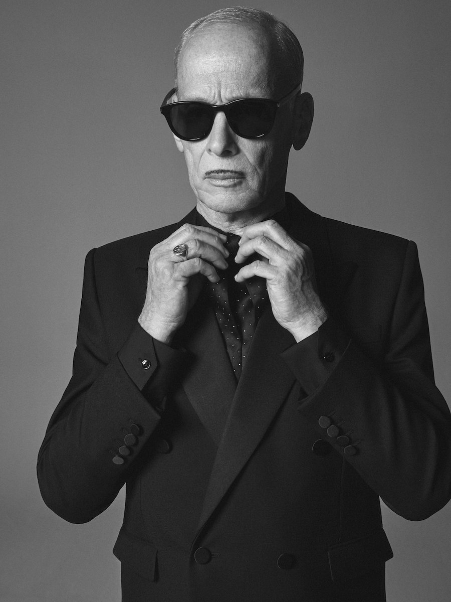 RETOYSweb's tweet photo. Saint Laurent(#サンローラン)メンズ2020秋冬ヴィジュアルに映画監督、脚本家のJohn Waters(#ジョン・ウォーターズ)が登場 #YSL32 #YSL
https://t.co/DRosAOdoib https://t.co/ZDd1t1TmXD