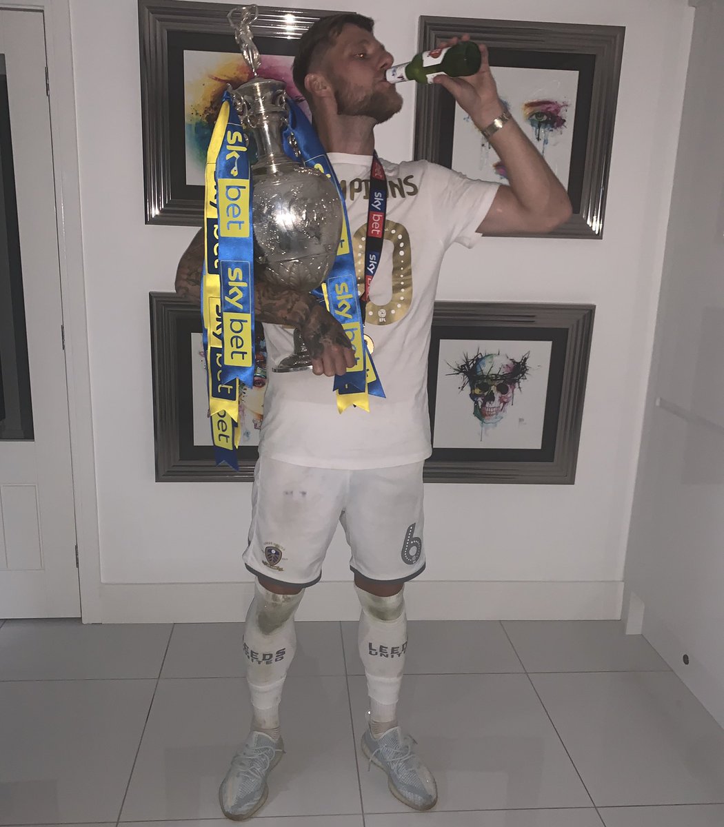 LiamCooper__'s tweet photo. She’s home! Tucked up soon 💙🏆 https://t.co/aNZGYXAxqm