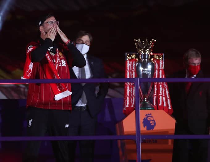 MahmoudElfath's tweet photo. Champions...Champions ♥️♥️♥️
#Liverpoolchampions 
#lfc19 https://t.co/HPrdKO4RVh
